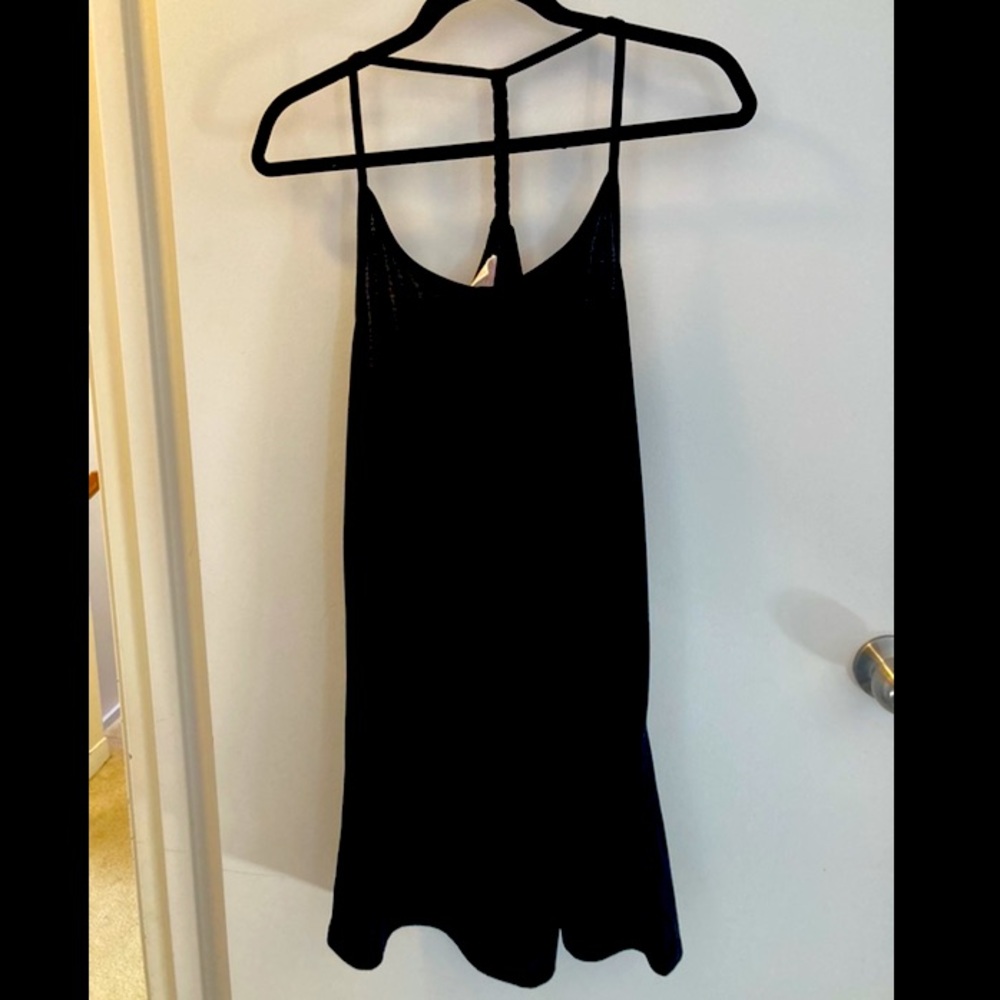 Black racer back tank